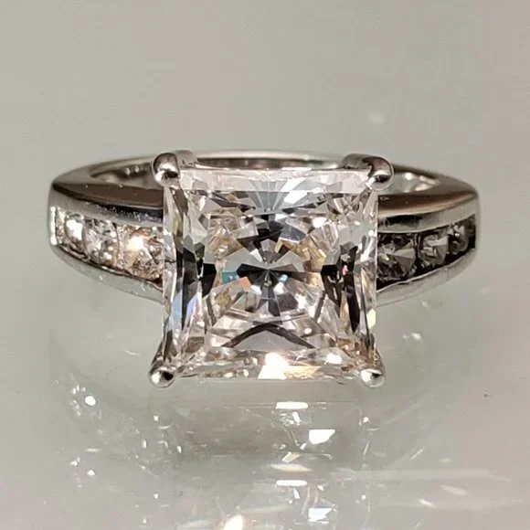 Diamonique 4ct Princess Cut CZ Sterling Silver Ring Sz-5 - Picture 3 of 7